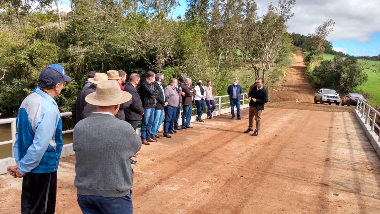 Inaugurada nova ponte na divisa com o município de Independência